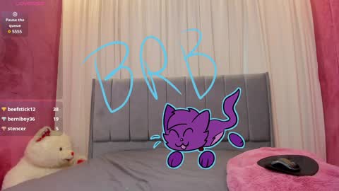 Maddy Please help me with your thumbs up its important online show from 12-02-24, 11:29