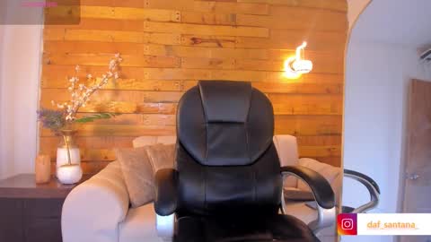 Snapshot of maddy_cooper_ chatting on 11-26-25, 07:04 Maddy online show from 11-26-25, 07:04