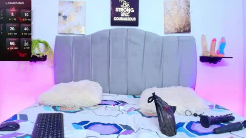 Snapshot of maddy_estheer chatting on 11-14-25, 07:34 maddy online show from 11-14-25, 07:34