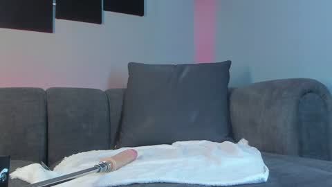 Maddy  online show from 12-12-24, 08:43