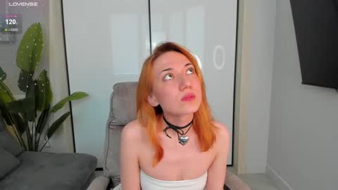 Snapshot of maddygarcia chatting on 01-07-25, 05:54 maddygarcia online show from 01-07-25, 05:54