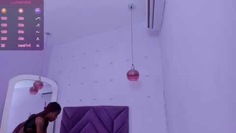 maddyjohnsonn online show from 12-22-24, 03:33