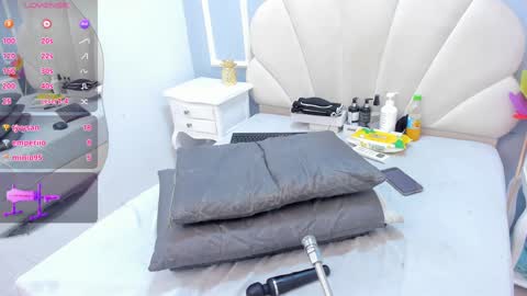maddyjohnsonn online show from 01-07-25, 02:41