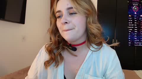 Snapshot of madelamee chatting on 02-05-25, 08:57 madelamee online show from 02-05-25, 08:57