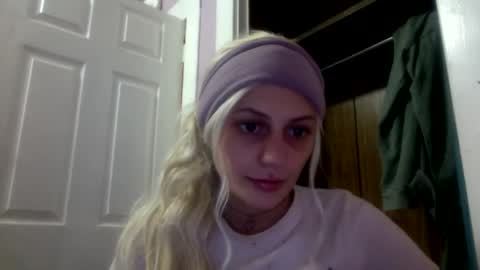 madeline online show from 09-11-25, 02:00