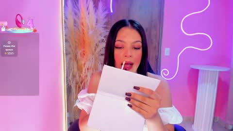 Madelin online show from 04-02-26, 03:26