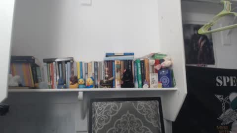 Snapshot of madfeather chatting on 11-13-25, 10:19 Letty online show from 11-13-25, 10:19