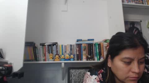 Snapshot of madfeather chatting on 11-25-25, 02:39 Letty online show from 11-25-25, 02:39