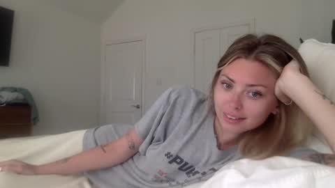 mari rose online show from 10-11-25, 01:53