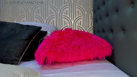   online show from 12-10-24, 04:02