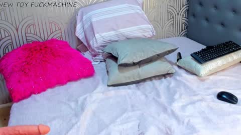   online show from 12-11-24, 05:32