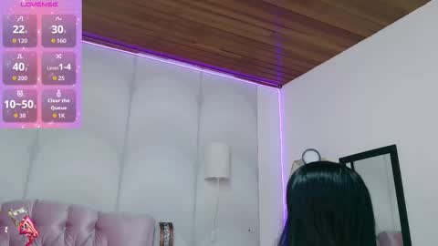 Snapshot of madison_oli chatting on 11-07-25, 12:05 madison_oli online show from 11-07-25, 12:05