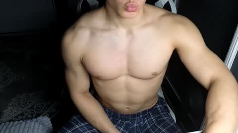 Snapshot of madisonboy2 chatting on 11-12-25, 11:25 madisonboy2 online show from 11-12-25, 11:25