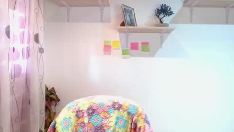 Snapshot of madisoncambel chatting on 12-11-24, 05:26 Madison Cambel online show from 12-11-24, 05:26