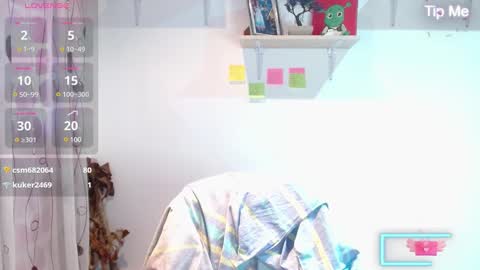 Snapshot of madisoncambel chatting on 01-15-25, 04:43 Madison Cambel online show from 01-15-25, 04:43