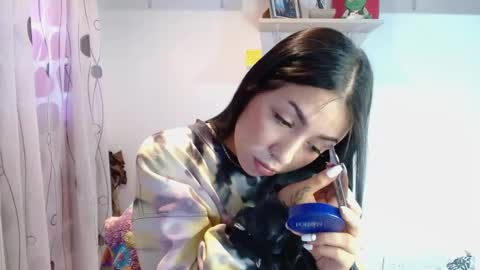 Snapshot of madisoncambel chatting on 01-23-25, 01:35 Madison Cambel online show from 01-23-25, 01:35