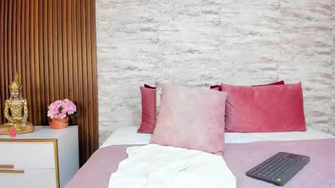 madisonhunterr_ online show from 02-11-25, 01:41