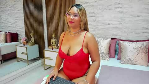 madisonhunterr_ online show from 02-14-25, 05:46