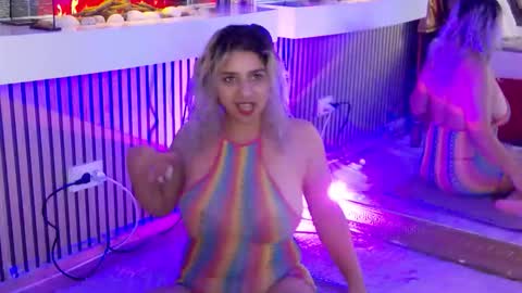 Snapshot of madisonrusso chatting on 11-09-25, 10:13 madisonrusso online show from 11-09-25, 10:13