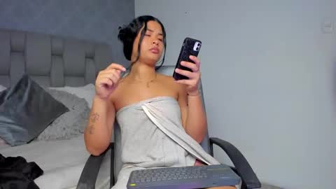  MadisonScott online show from 01-22-25, 12:38