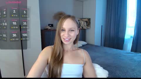Madlen online show from 09-12-25, 04:12