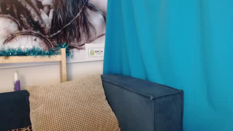 Elizabeth online show from 12-24-24, 01:16