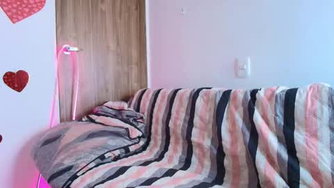 Snapshot of mady_gh chatting on 02-05-26, 04:28 mady online show from 02-05-26, 04:28