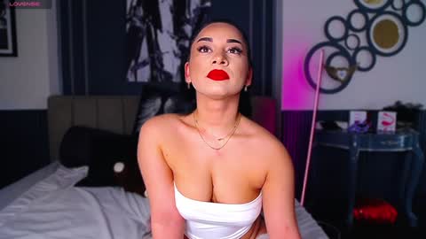 MadyLuxx online show from 01-03-25, 05:39
