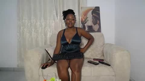 PENDO AND VIV online show from 01-11-26, 06:13