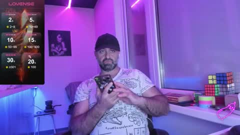 Snapshot of magabear chatting on 10-13-25, 05:02 Magabear online show from 10-13-25, 05:02