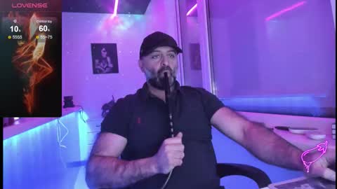 Snapshot of magabear chatting on 11-21-25, 07:34 Magabear online show from 11-21-25, 07:34