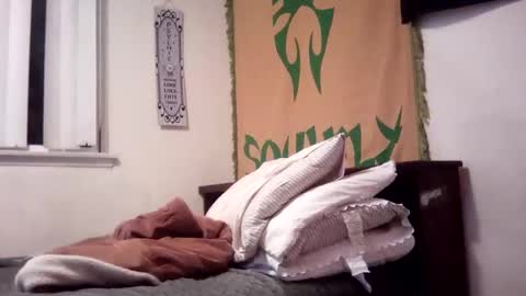 magdalena_805 online show from 02-08-25, 01:01