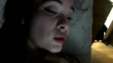 magggg658318 online show from 12-15-24, 02:16