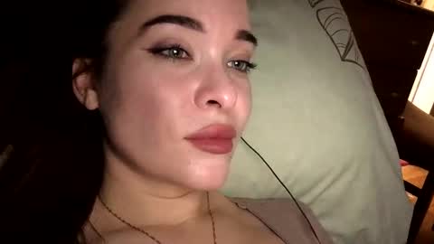 magggg658318 online show from 10-12-25, 02:05