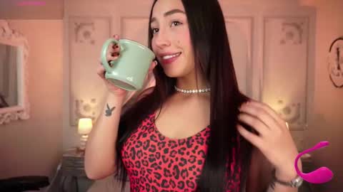   online show from 10-05-25, 09:02