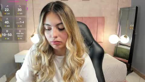 Fer online show from 10-17-25, 07:27