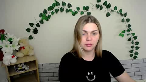 magic_katarina_ online show from 12-18-24, 07:19