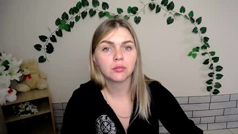 magic_katarina_ online show from 01-09-25, 08:03