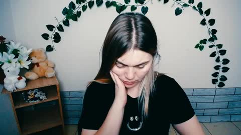 magic_katarina_ online show from 02-10-25, 10:20