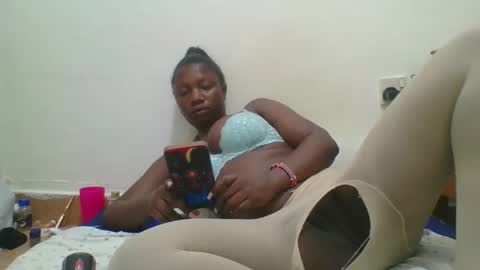 magic_koko3 online show from 10-22-25, 01:44