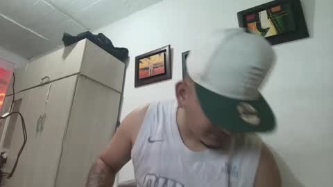 magic_milk23 online show from 11-06-25, 02:45