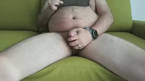 Snapshot of magic_monkey1 chatting on 12-11-24, 02:44 magic_monkey1 online show from 12-11-24, 02:44