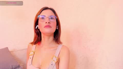 Snapshot of magic_rouse chatting on 10-19-25, 04:46 M Rss online show from 10-19-25, 04:46