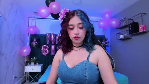 S  online show from 11-08-25, 08:29