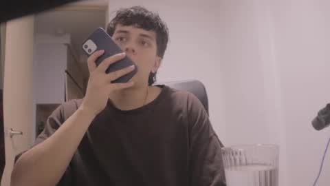 Tony Hoffa online show from 10-18-25, 01:19