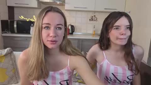 Alice online show from 10-22-25, 06:13