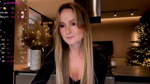 magicpeaach online show from 01-13-25, 03:15