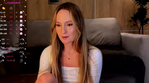 magicpeaach online show from 02-06-25, 06:13