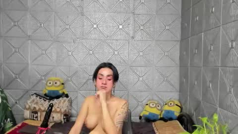 Snapshot of magicsaya chatting on 11-11-25, 02:06 TsKaycee online show from 11-11-25, 02:06