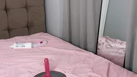 Sasha online show from 02-20-25, 10:26